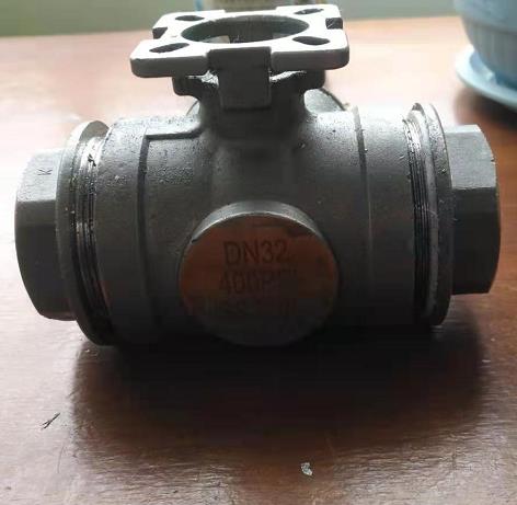 2205 2507雙相鋼螺紋三通球閥