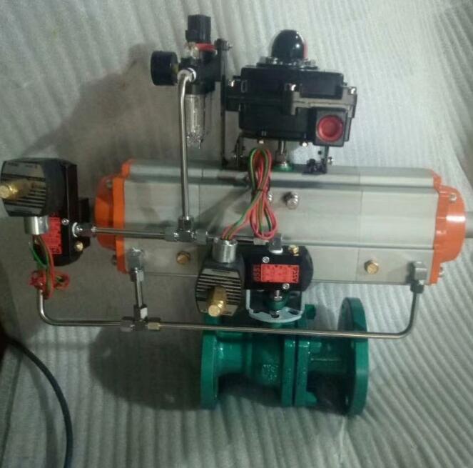 氣動碳鋼法蘭球閥