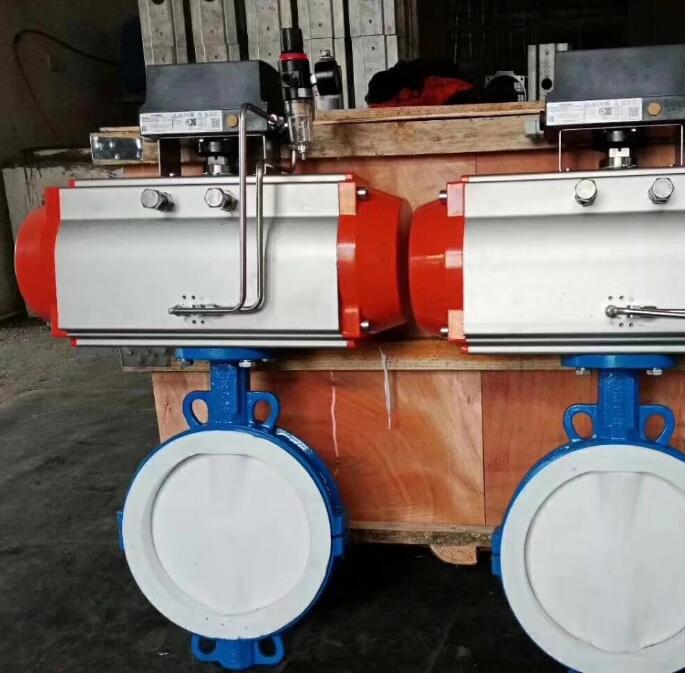 氣動碳鋼襯氟蝶閥